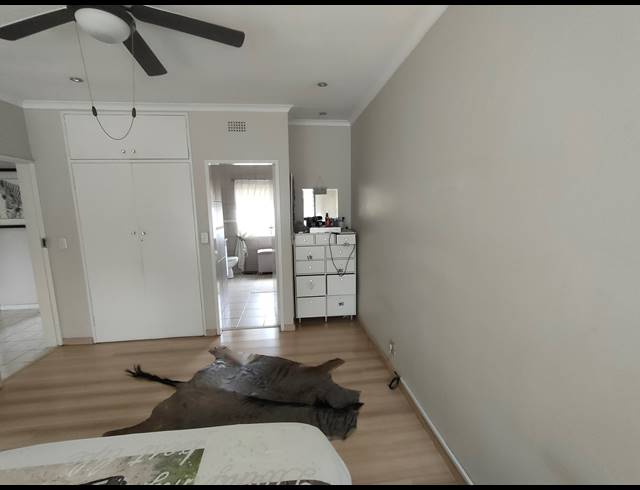 3 BEDROOM TOWNHOUSE FOR SALE IN BRACKENHURST